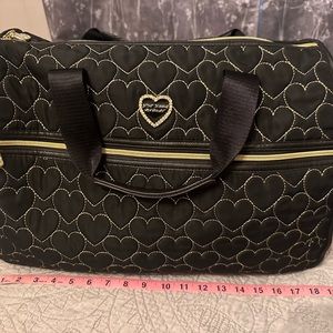 🖤Betsy Johnson Weekender duffel bag 💛